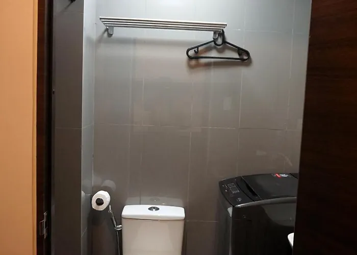 Comfort Staycation 1br Air Residences Makati