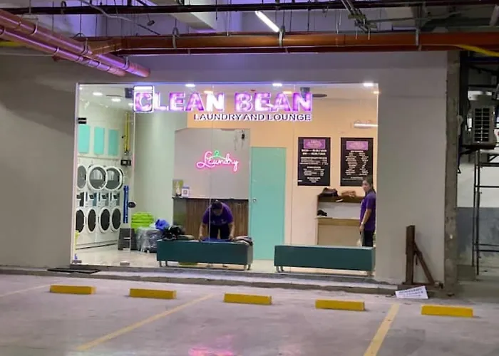 Comfort Staycation 1br Air Residences Makati 4* Manila